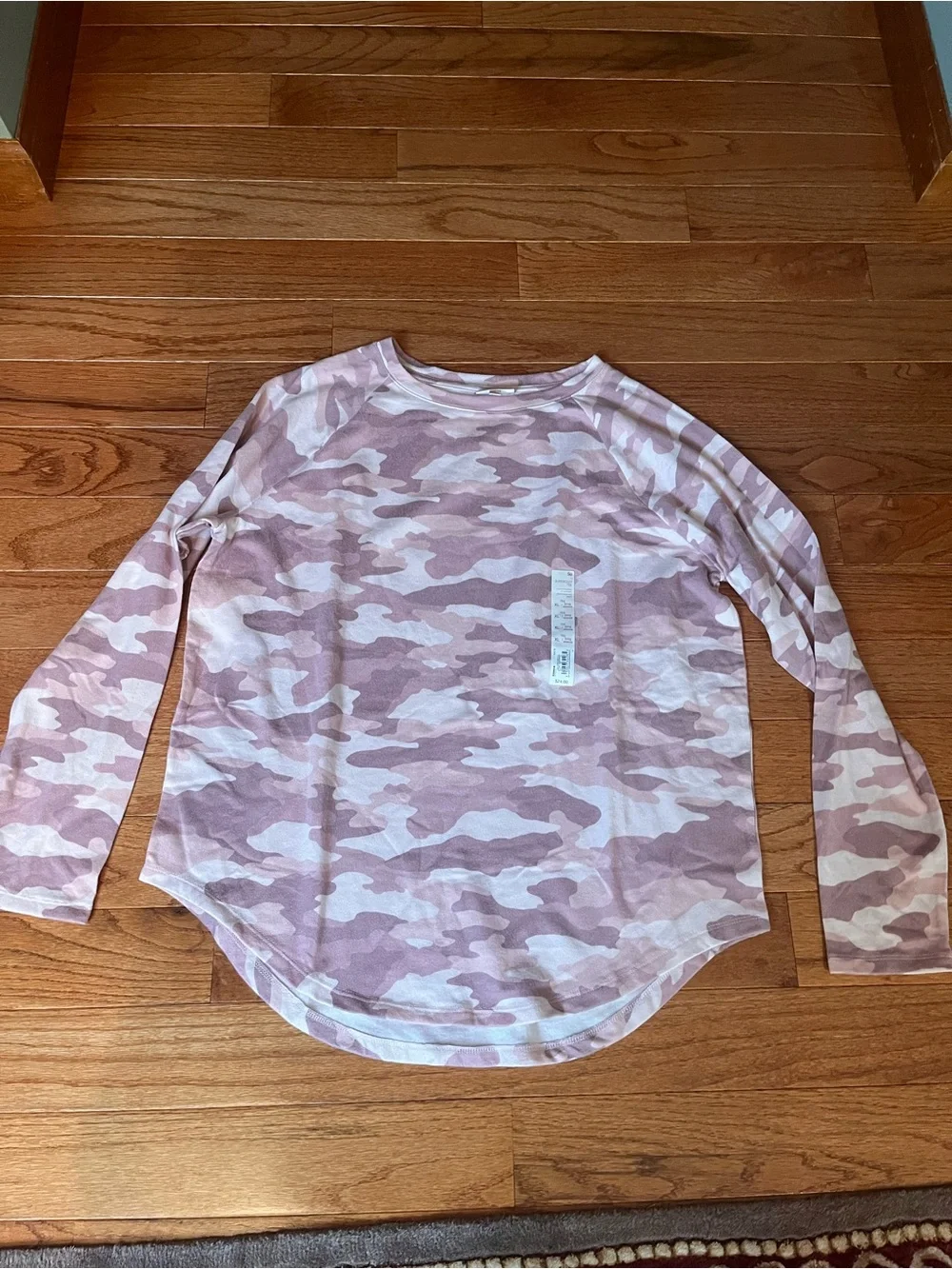 SO Womens XL' Pink Camo Long Sleeve Tee very soft! - Picture 1 of 3